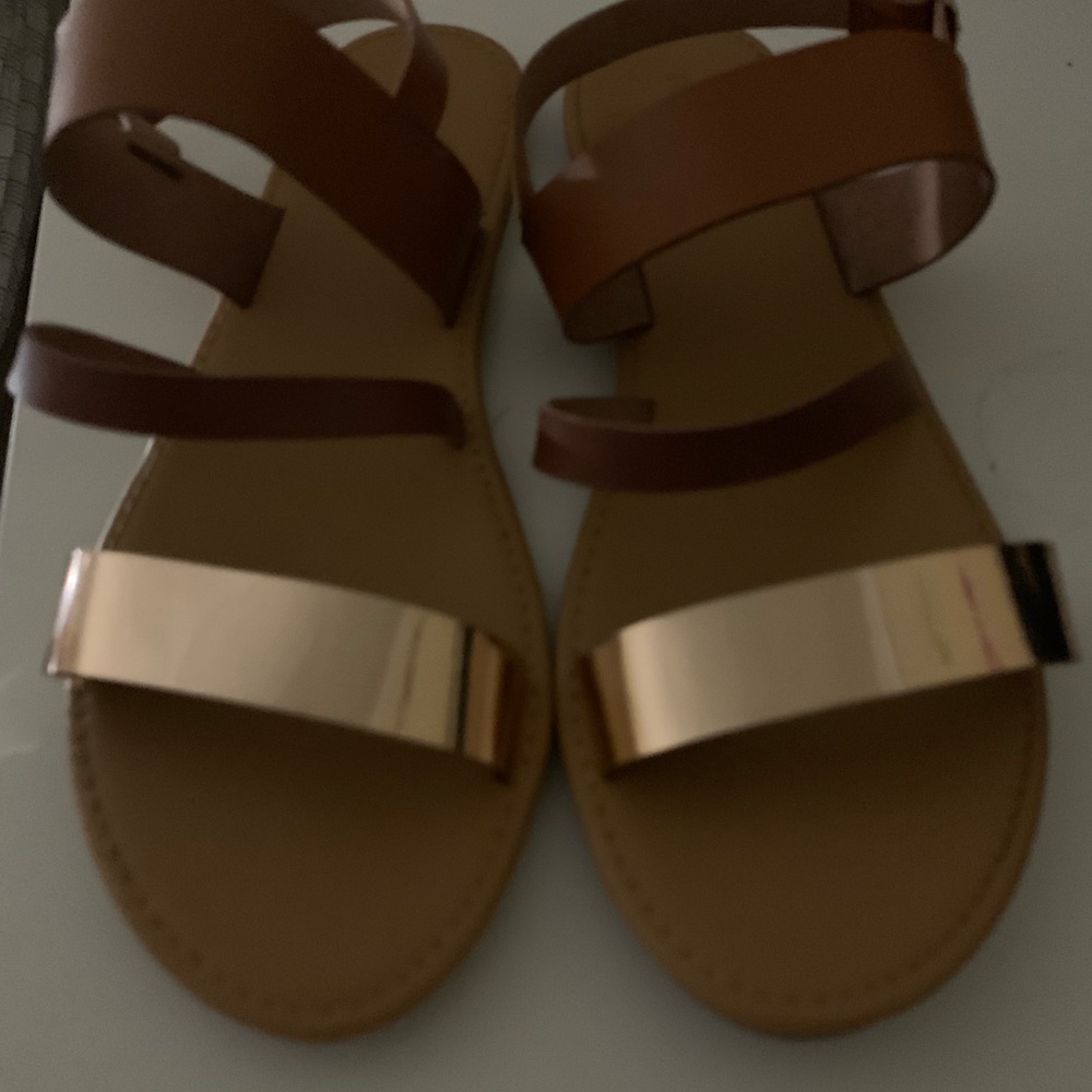 Forever 21 Sandals ✨